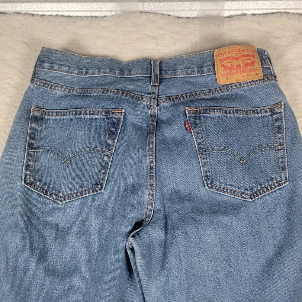 Levis levi 550
